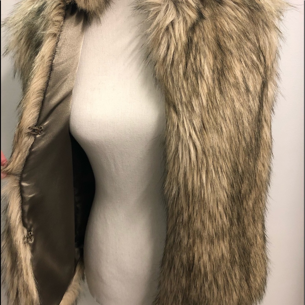 Faux fur vest